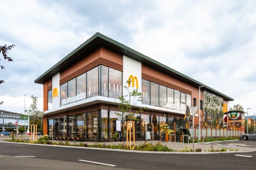 McDonald´s Shopping Nord erstrahlt in neuem Glanz